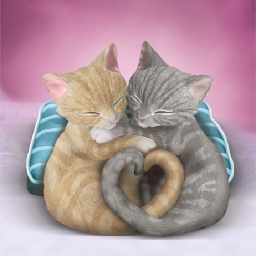 A Purr-fect Fit Cat Figurine - Bradford Exchange Furr-ever in my Heart