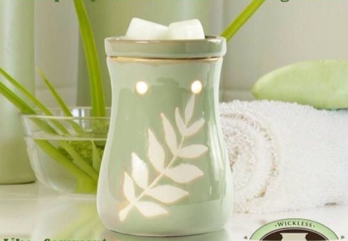 Tranquility Green Electric Warmer / Burner Ambiescents for Scented Wax or Oil
