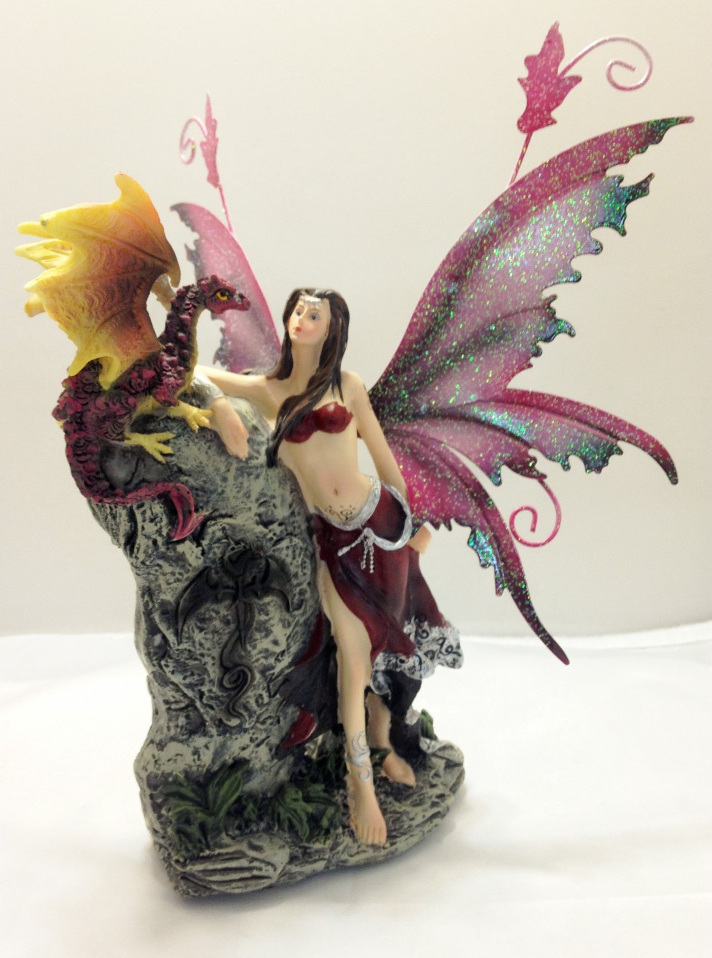 Legends of Avalon Fairy Figurine FYP 23 Fairy with Dragon on Stone
