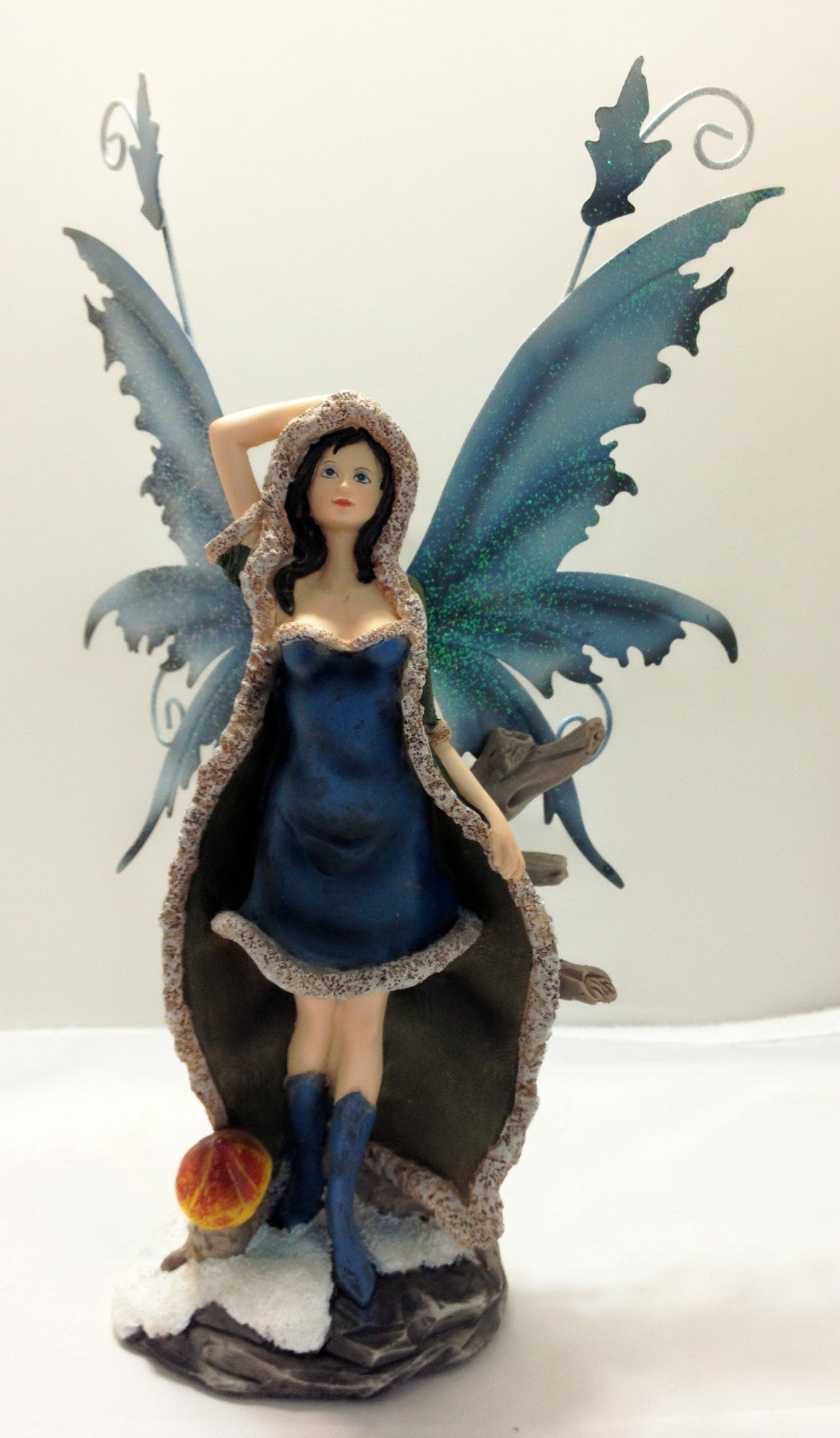 Legends of Avalon Fairy Figurine FYP 67 Colored Snow Fairy