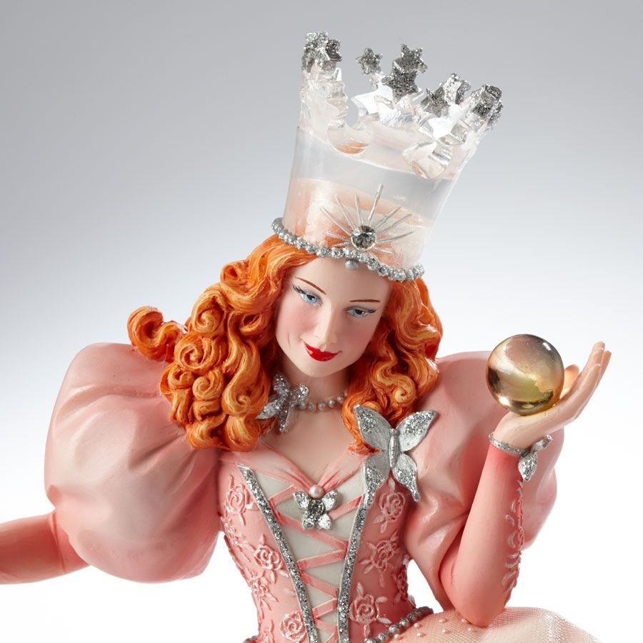 Disney Showcase Glinda The Good Witch Couture de Force Figurine New in Box
