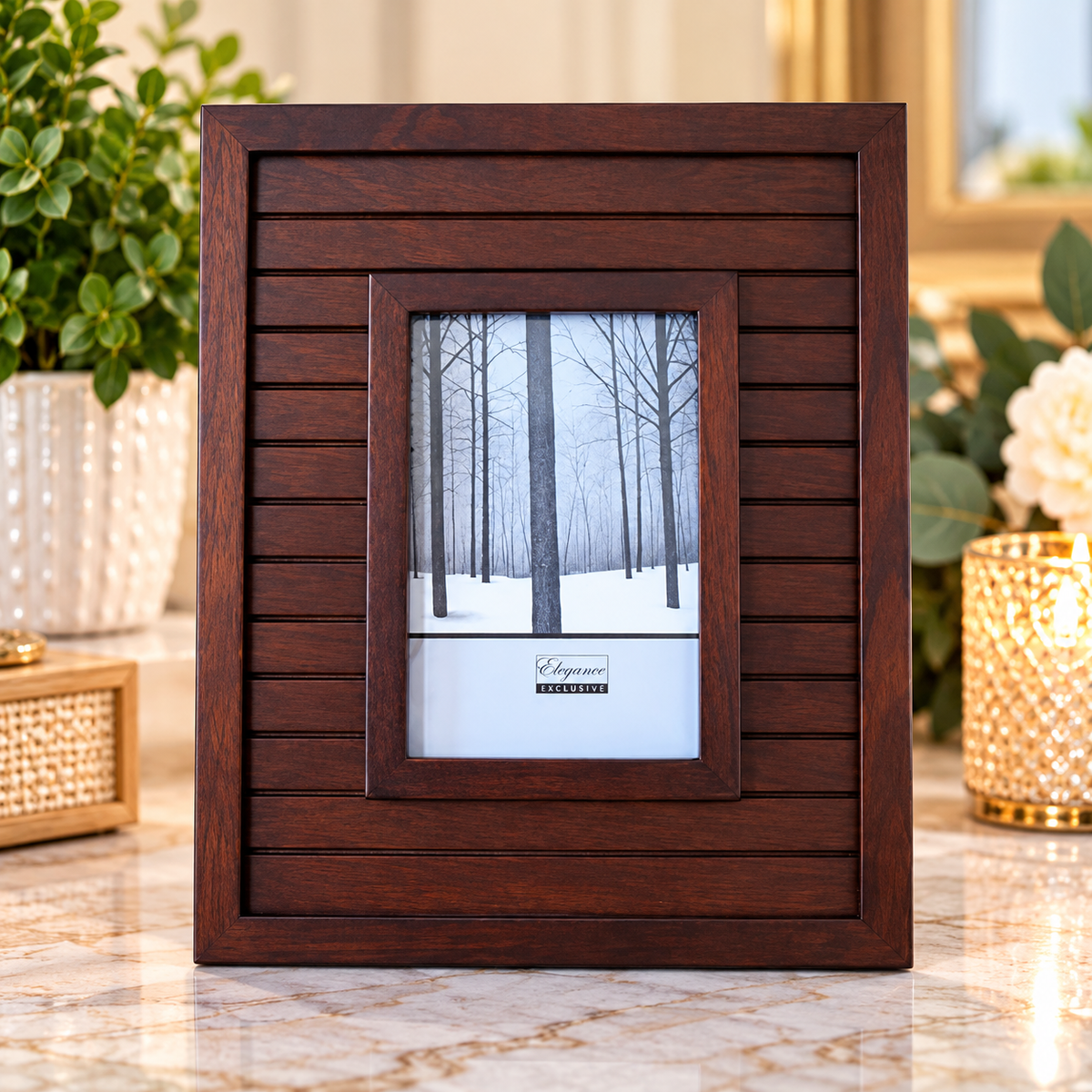 Leeber Giftware Elegance dark wood slatted picture frame