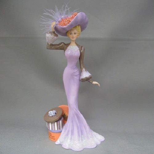 A Beautiful Bonnet - Ladies of the Lamplight Figurine  Thomas Kinkade