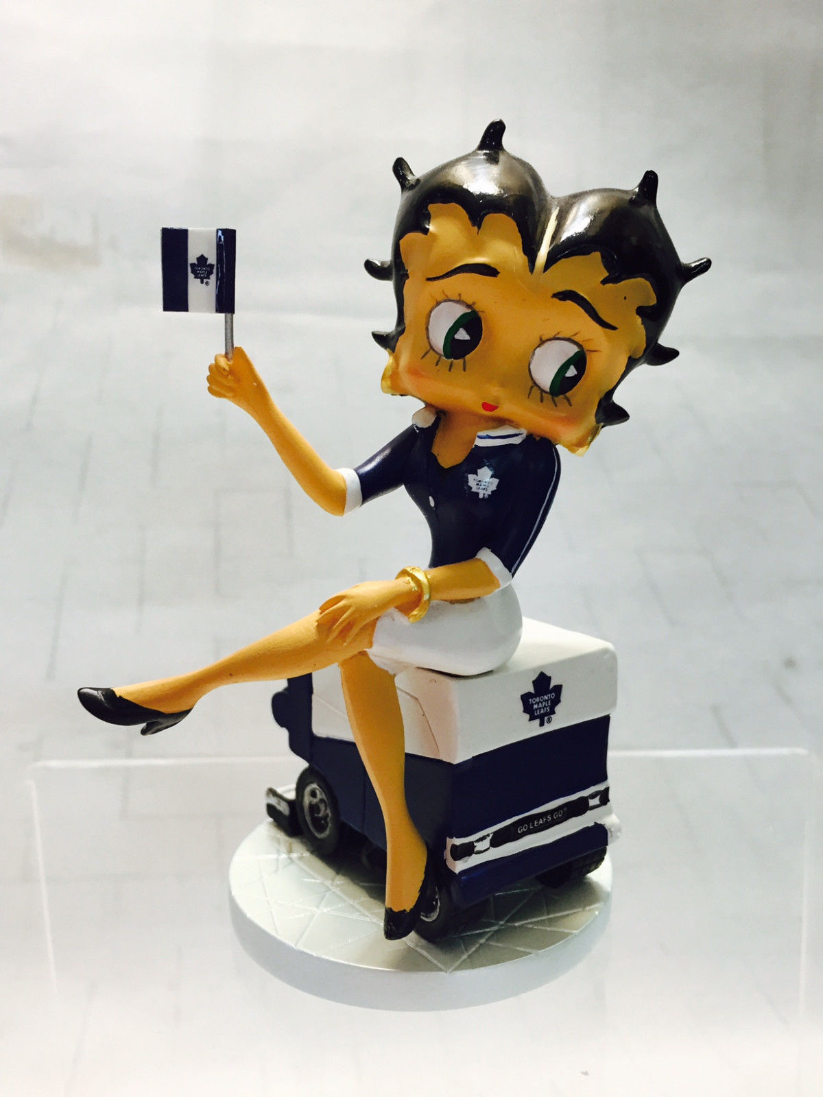 Betty Boop on a Zamboni Toronto Maple Leafs  Figurine