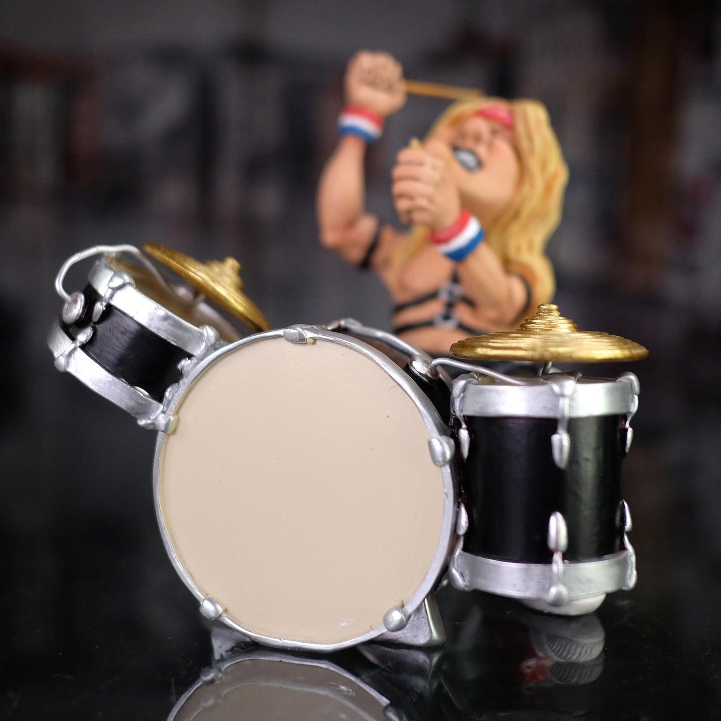 Drummer  Character  - GRUMPY JON FIGURINE   - 16-262 - LB