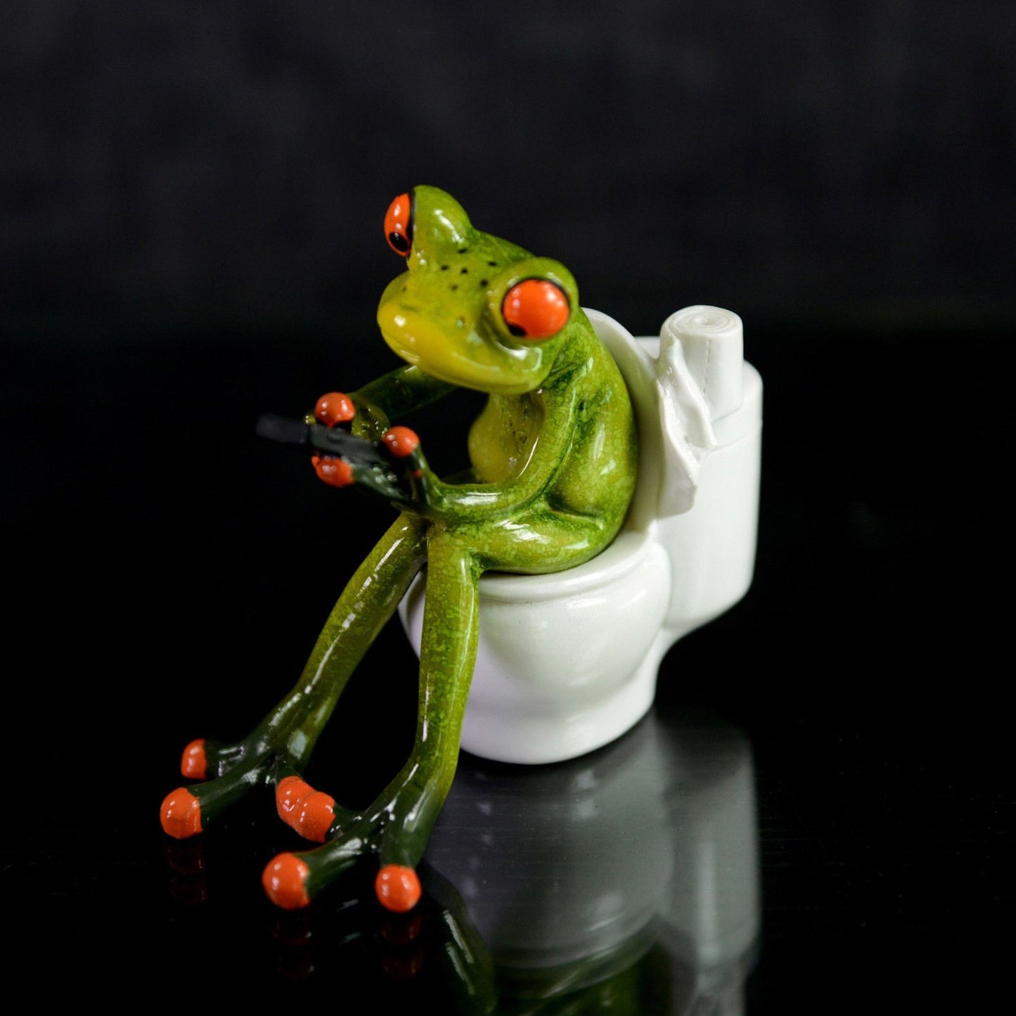 Frog Sitting on Toilet Figurine Resin 16-548 - LB