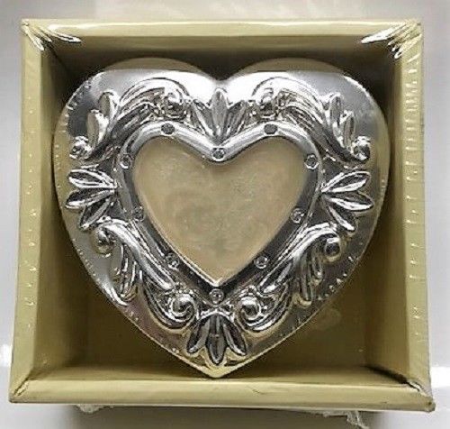 Heart Shaped Trinket Box / Jewellery Holder with Yellow Inlay - Leeber