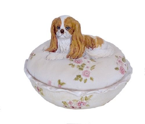 King Cavalier Dog Resin Trinket Box   - RAI 88333