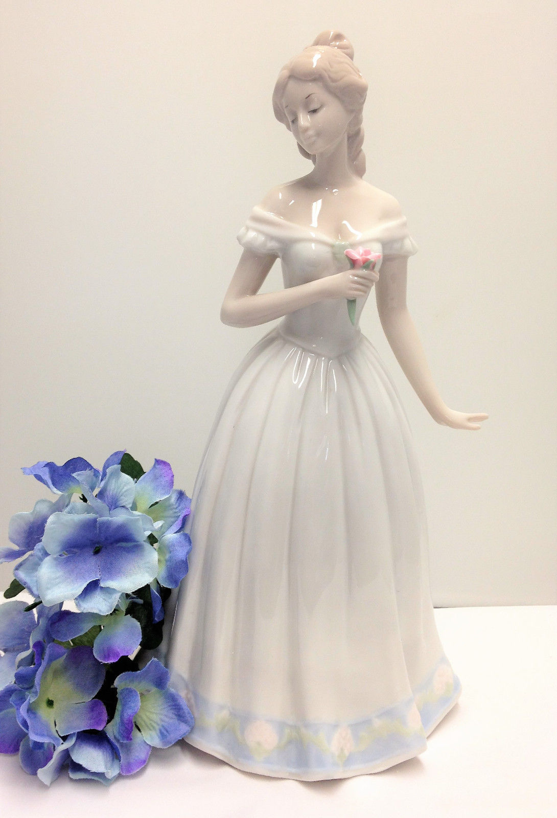 Lady Figurine Holding Flower Fine Porcelain Collectible Statue - SCR