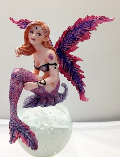 Neraida Mermaid Bubble Rider Divinity Fairies Figurine - ZEM