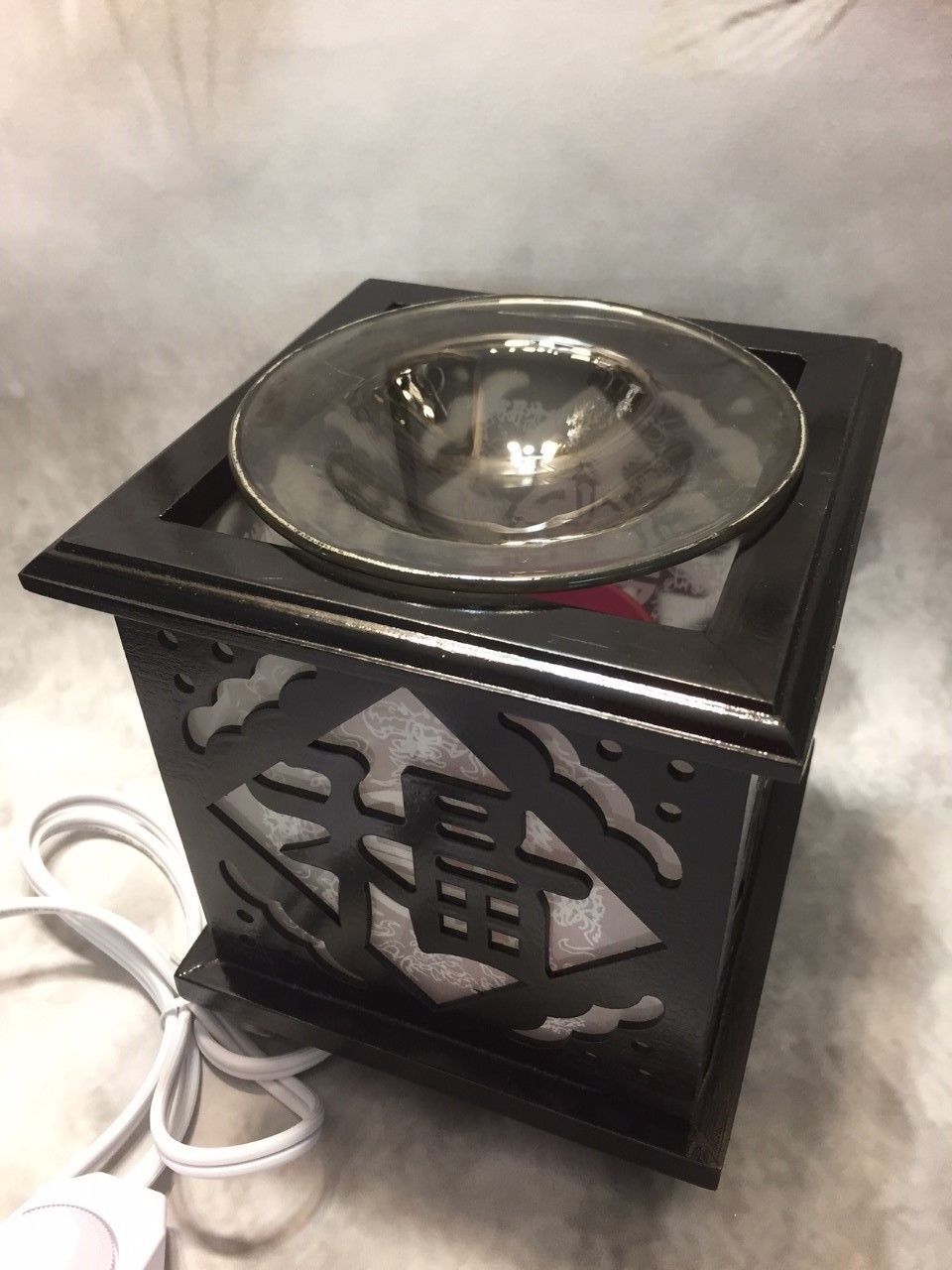 Oriental Writing Burner Warmer  Soy  &amp; Oils Fragrance / Oil Burner D-482