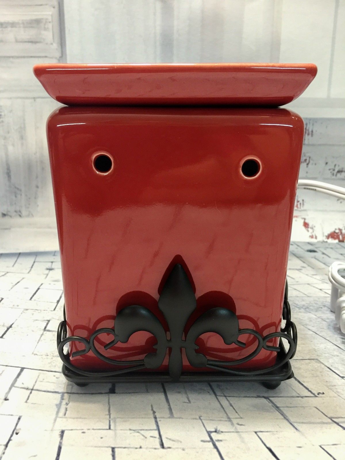 Red Square Warmer for Soy Tarts and Oils - Fragrance Burner / Oil Burner