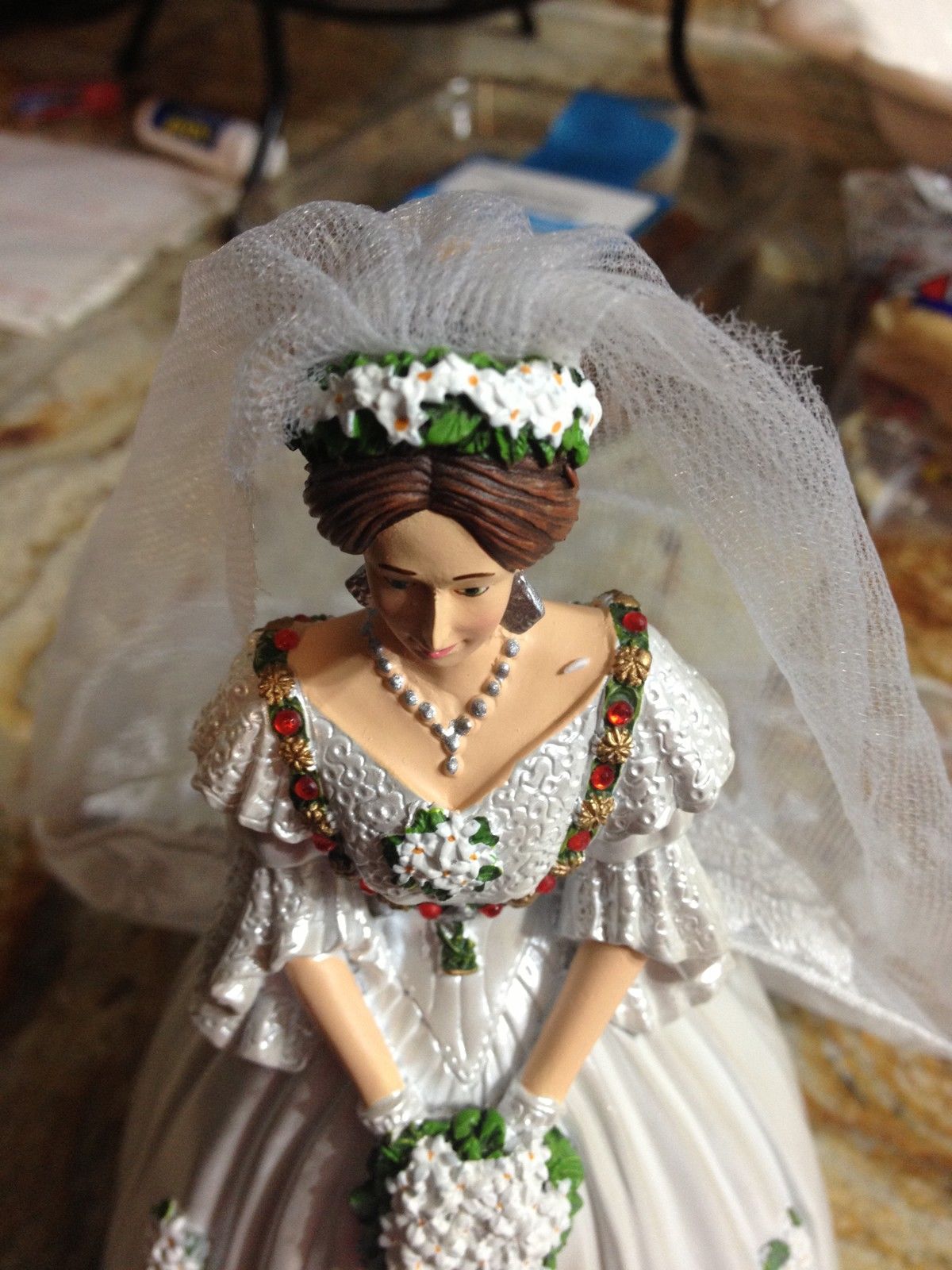 Royal Wedding Queen Victoria Bride Figurine  Bradford Exchange