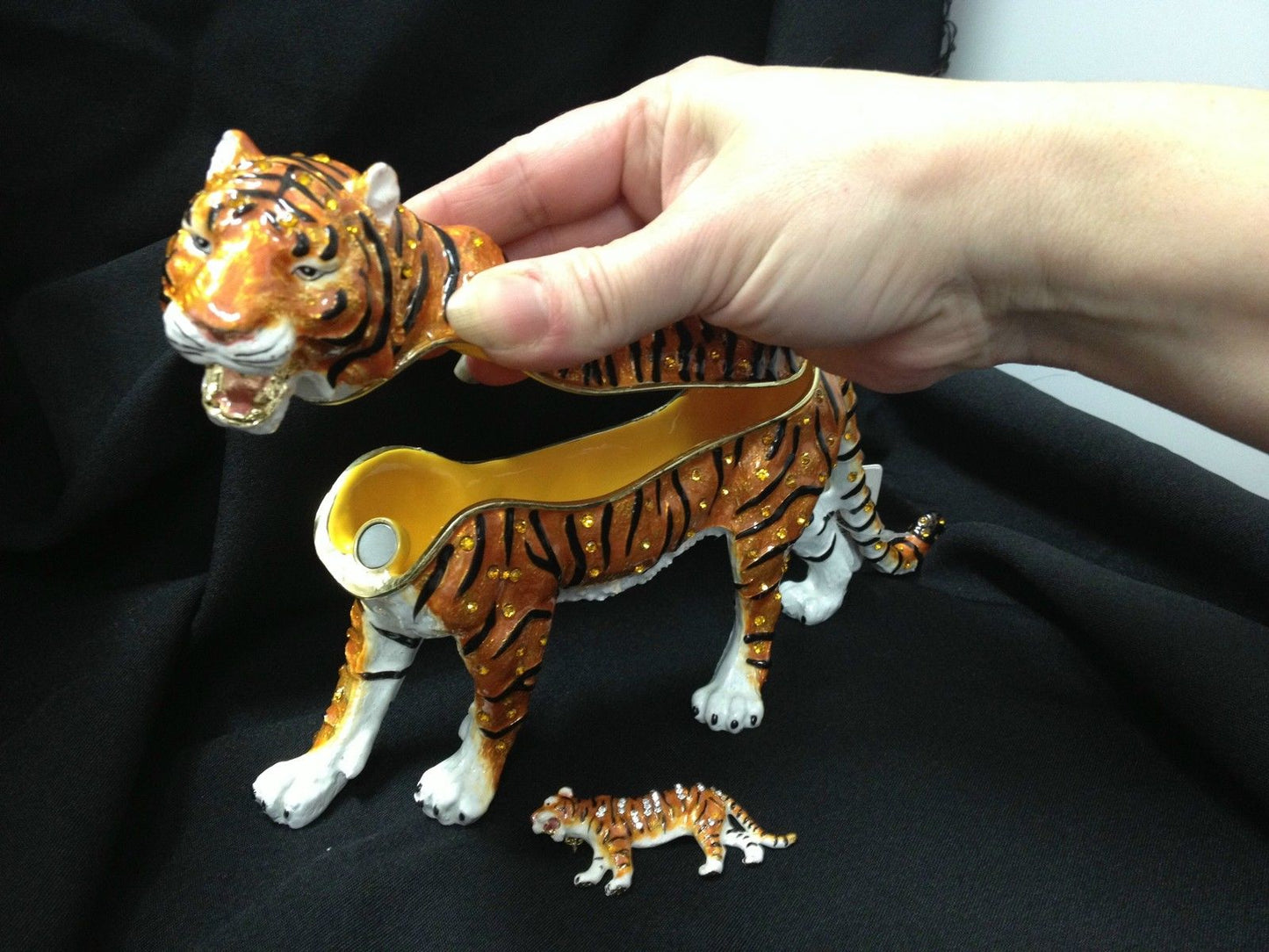 Tiger Large Treasures Trinket Box with Brooch / Pendant