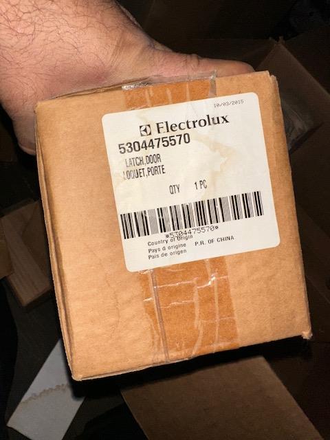 Frigidaire Dishwasher Door Latch 5304475570 NEW PART