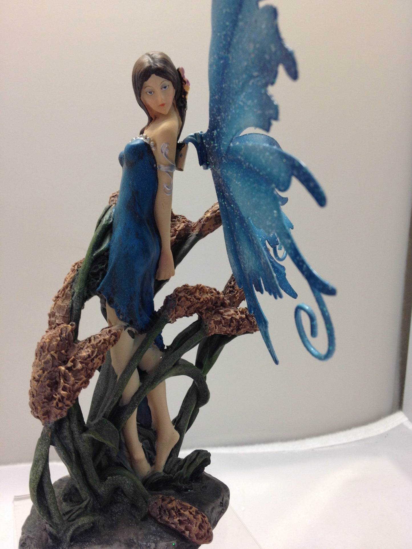 Legends of Avalon Fairy Figurine FYP Fairy in Bullrushes